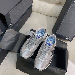 🍁 Golden Goose Super-Star Sneakers🌷